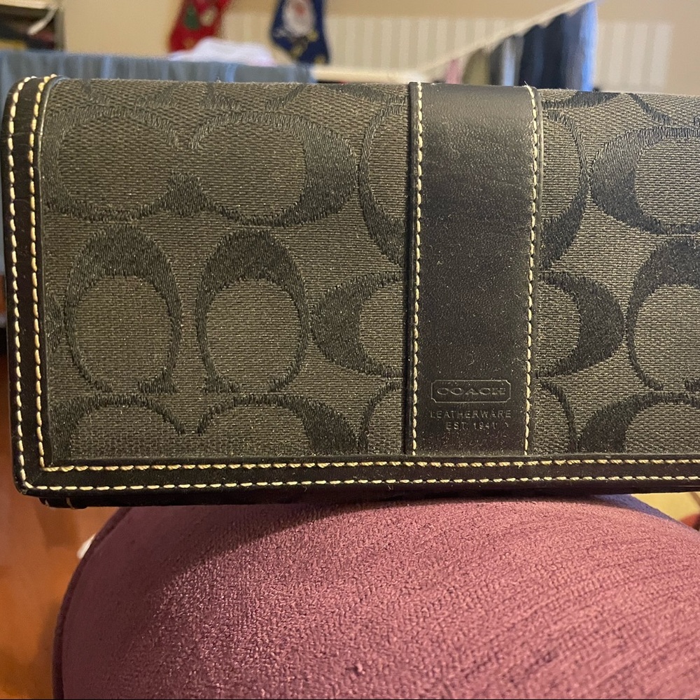 Coach Signature Jacquard wallet